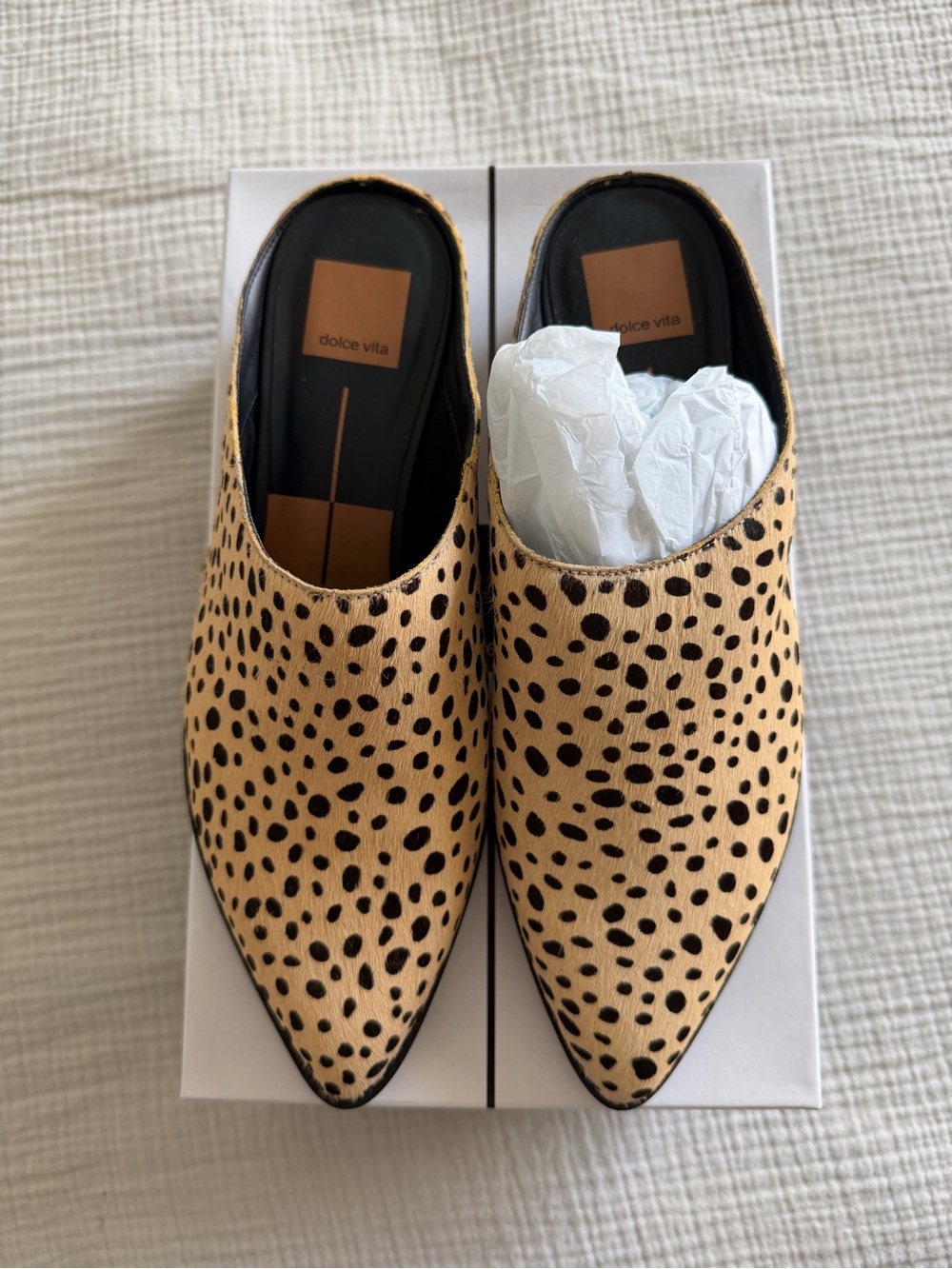 Dolce Vita Tan Cheetah Print Pointed Toe Mules